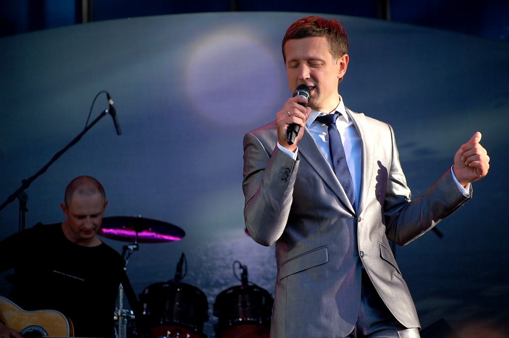 Normunda Rutuļa koncertu Bauskas tautas namā 21. novembrī bez maksas noklausījās Bauskas bērnunama «Annele» un pansionāta «Derpele» iemītnieki.
Autors: Publicitātes foto.