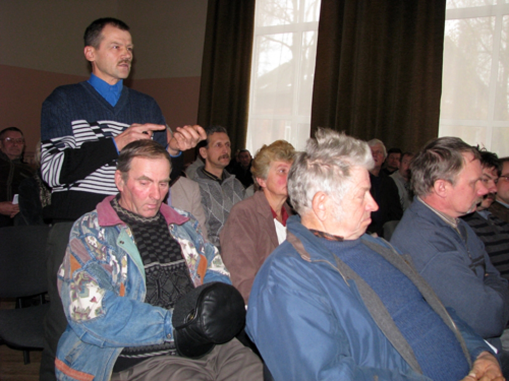 Mārtiņš Mediņš uzskata, ka piena lopkopībā atbalstu nedrīkstēja pārtraukt arī mazajām saimniecībām.
Autors: Juris Iļņickis