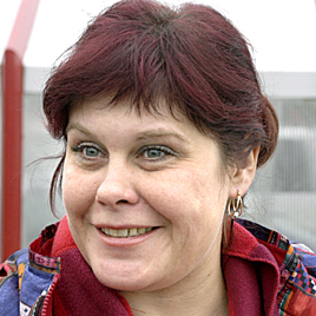 SARMĪTE PĒTERSONE.