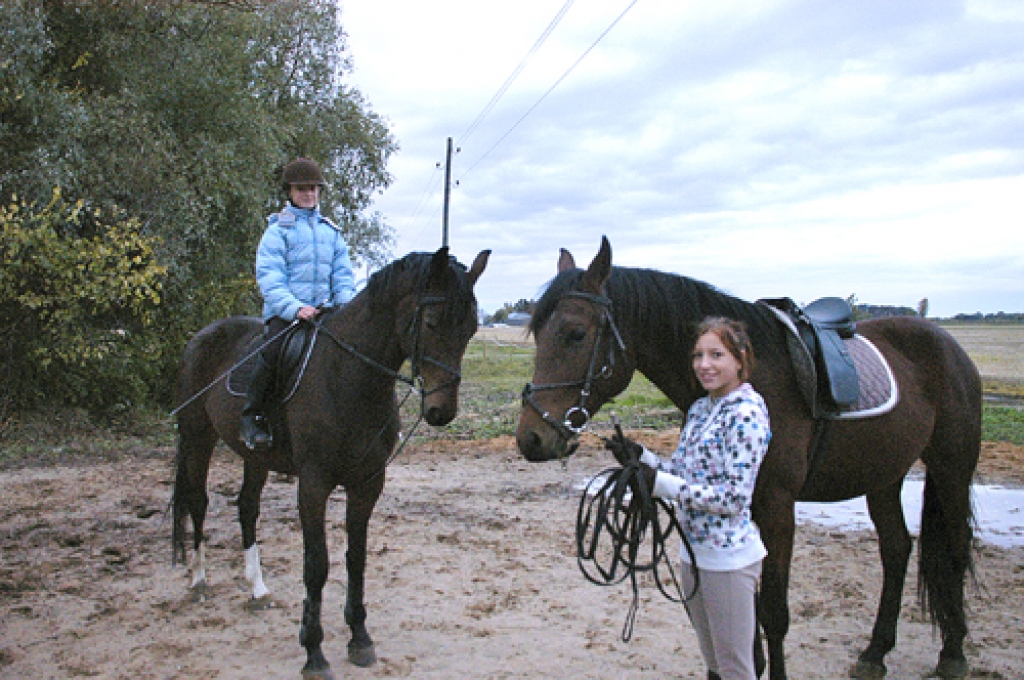 Linda un Liene Rotbergas treniņus cenšas apmeklēt katru vakaru.