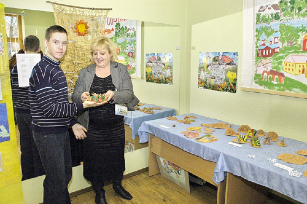Toms Ritums ar savu darbu «Zemenes» lepojas, stāsta Ineta Niedra.