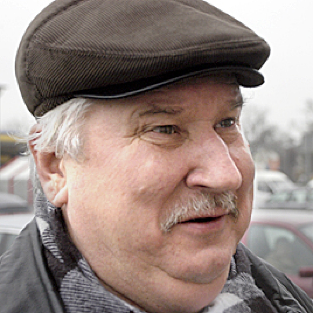 ANDREJS ROBEŽNIEKS.