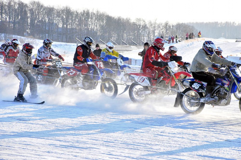 129 dalībnieki startēja «Mūsā» Latvijas kausa sacīkstēs skijoringā un motokrosā.
Autors: Ivars Bogdanovs