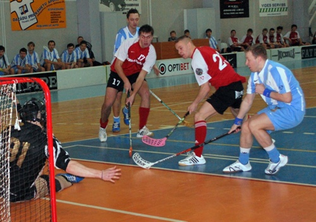 Vārtus gūst spēlētājs ar 23. numuru Toms Rozentāls.
Autors: Uldis Varnevičs