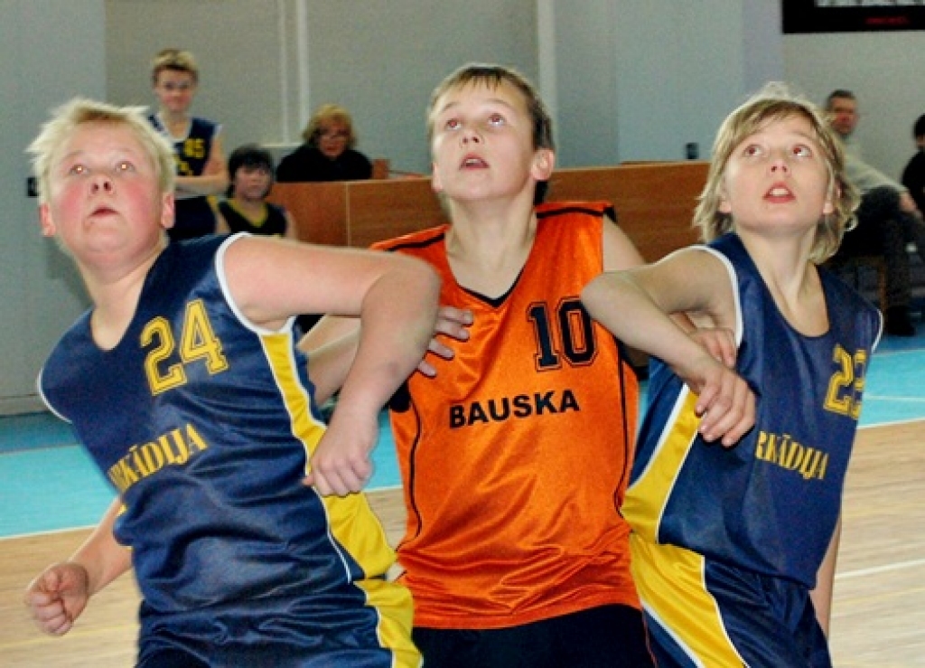 Cīņā zem pretinieku groza Valts Dreimanis (10. numurs). 
Autors: Uldis Varnevičs