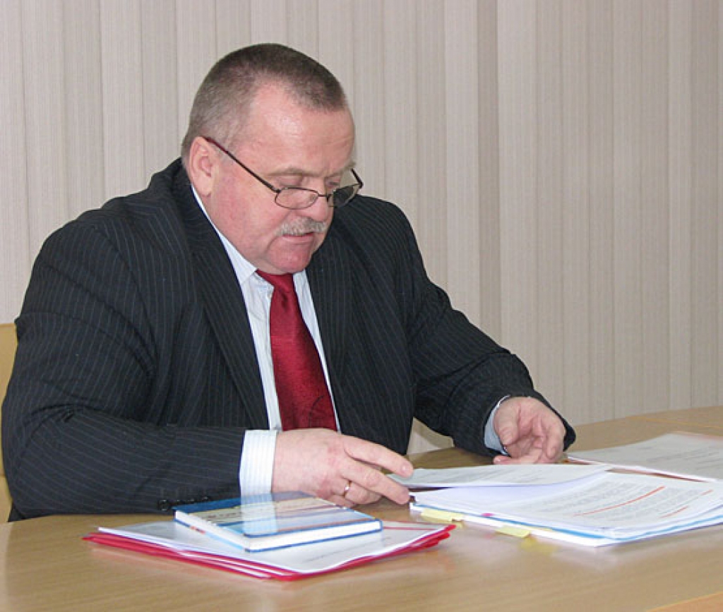 Bauskas novada Domes priekšsēdētājam Valdim Veipam paredzēts komandējums uz Somiju laikā no 8. līdz 12. martam.
Autors: no «Bauskas Dzīves» arhīva.