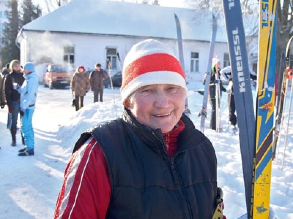 13. janvārī Anna Pakalna pēc finiša neapstājās, bet nobrauca vēl pāris apļu.
Autors: No «Bauskas Dzīves» arhīva.