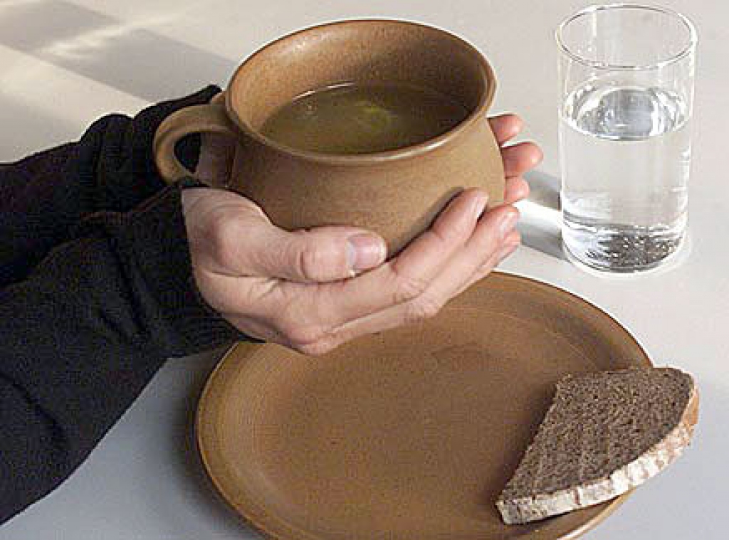 Pieticība un klusums gavēņa laikā palīdz sevi disciplinēt.