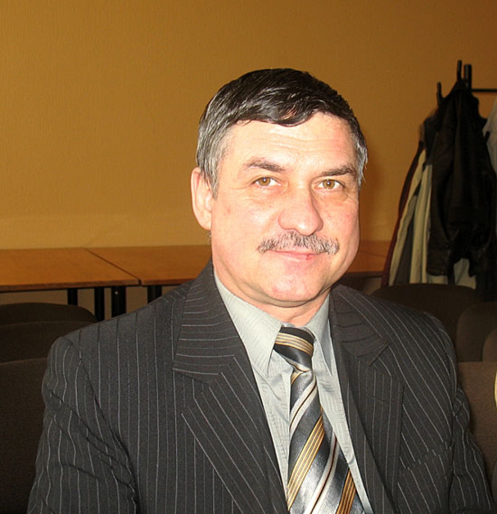 Uzņēmējam Indulim Pētersonam uzticēts vēl vienu gadu vadīt biedrību «Uzņēmēju klubs «Bauska '97»».
Autors: Vilnis Auzāns