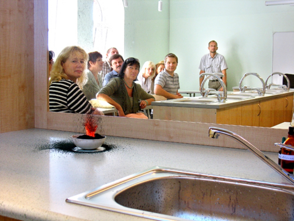 Skaistkalnes vidusskolā ir pilnveidoti eksakto mācību priekšmetu kabineti.
Autors: no Bauskas Dzīves arhīva.