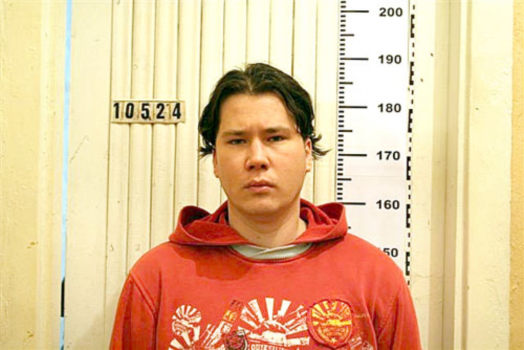 Policija lūdz atsaukties iedzīvotājus, kuri tikuši līdzīgi apkrāpti un zvanīt VP ZERP Jelgavas iecirknim pa tālruņiem 63004240, 63004288, 112 vai 02.
Autors: Policijas izplatīts foto.