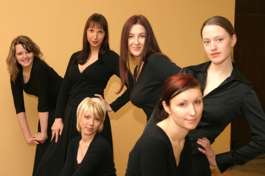 Ansamblis «Anima Solla».
Autors: no www.krimuldasbaznica.lv