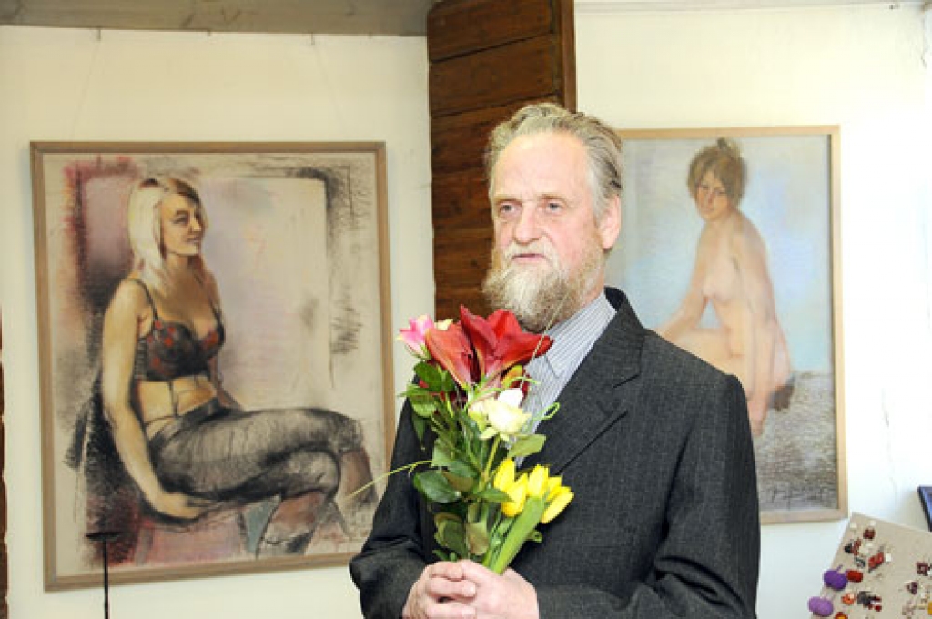 Jura Ģērmaņa pasteļu zīmējumu kolekcijā «Akts» ir redzami darbi, kas tapuši laika posmā no 80. gadiem līdz mūsdienām.