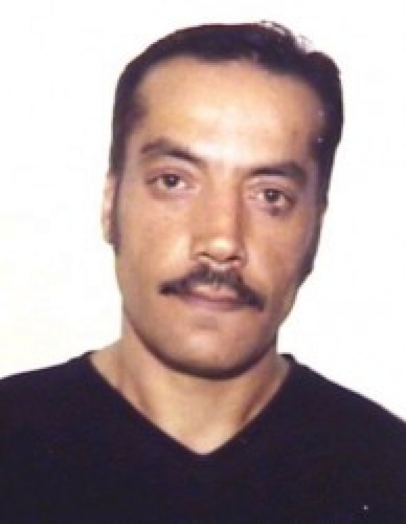 Aizdomās par nozieguma izdarīšanu tiek meklēts bojā gājušās meitenes tēvs, 1963. gadā dzimušais Vilis Simanovs, kurš redzams attēlā.
Autors: Policijas izplatīts foto.