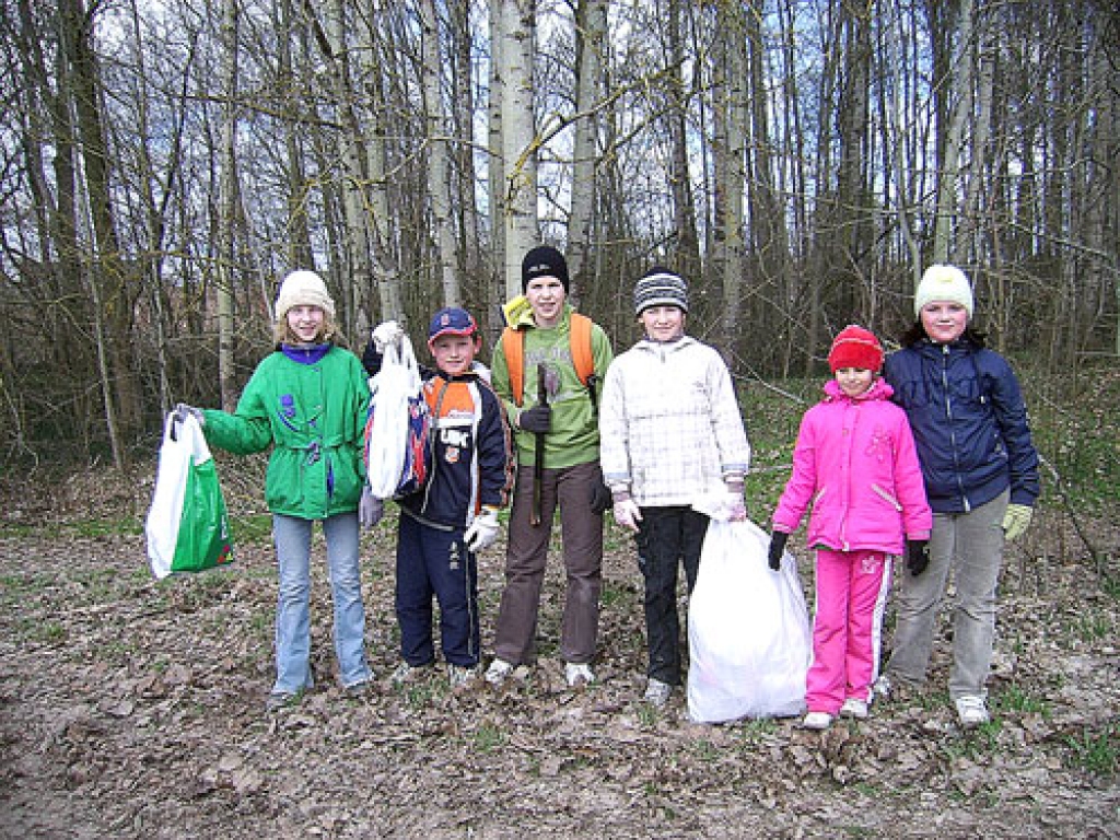 Zorģu bibliotēkas čaklākie mazie lasītāji pērn bija arī naskākie talkotāji, stāsta Aina Ezergaile.
Autors: zorgi.lv