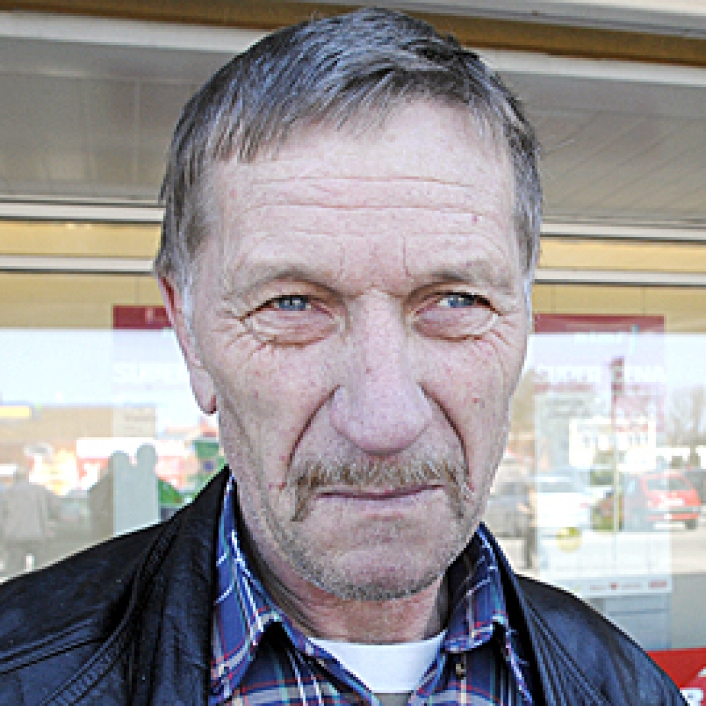 JĀNIS SABAĻAUSKIS.