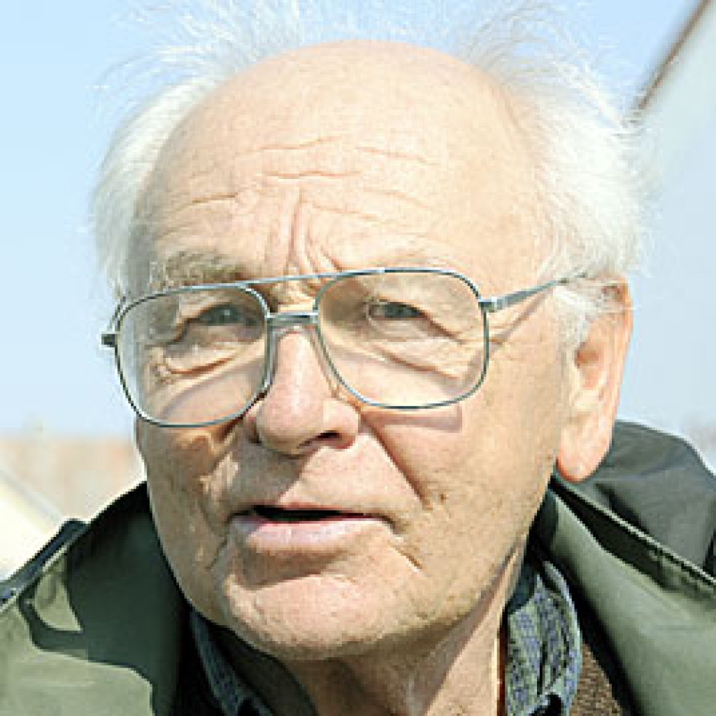 KORNĒLIJS KAMPE.