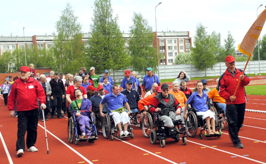 Sporta svētkus cilvēkiem ar īpašām vajadzībām Bauskā 15. maijā atklāja ar dalībnieku parādi.
Autors: Juris Iļņickis