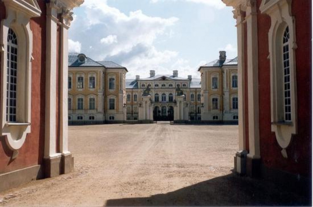 Autors: www.tourismbauska.lv