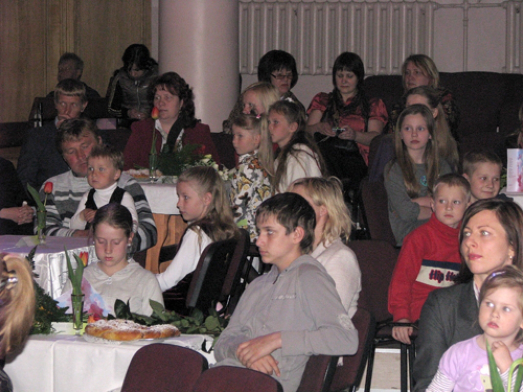 Uz svētku koncertu bija aicinātas 25 ģimenes no visiem Bauskas novada pagastiem.
Autors: Kristaps Ābelnieks