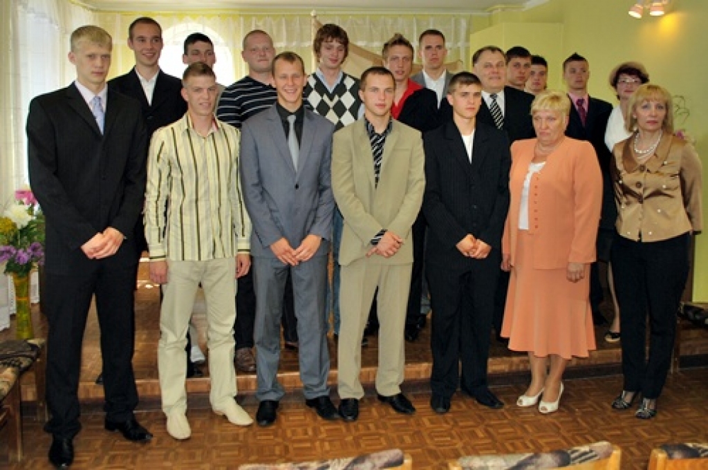 Puse šī gada Bauskas novada BJSS absolventu ir futbola nodaļas audzēkņi.
Autors: Uldis Varnevičs