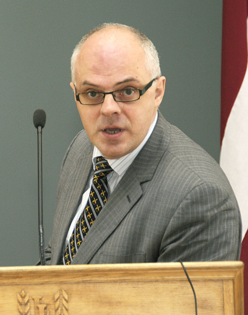 Diskusiju ievadīs SIA «Analītisko pētījumu un stratēģiju laboratorijas» pārstāvja Roberta Ķīļa ziņojums.
Autors: no «Bauskas Dzīves» arhīva