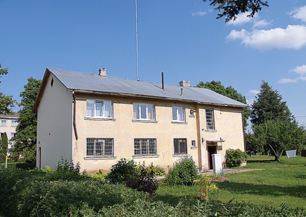 Zorģu bibliotēkas apmeklētāju cerības vēl šoruden tikt jaunās telpās var piepildīties ar uzviju, ja pašvaldība saņems Eiropas atbalstu mēbeļu un aprīkojuma iegādei.
Autors: Antra Ērgle