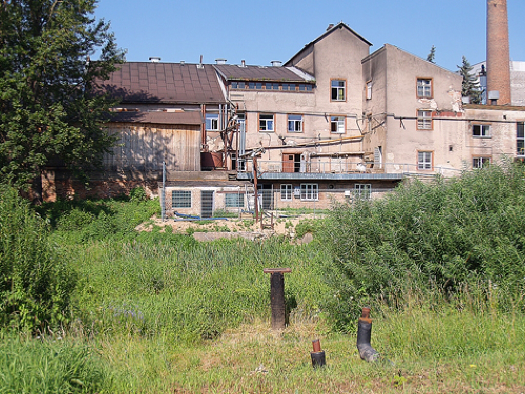 Pārrauto siltumtrasi plānots atjaunot ar stiprākām konstrukcijām un labāku izolāciju, lai mazinātu siltuma zudumu.
Autors: Antra Ērgle