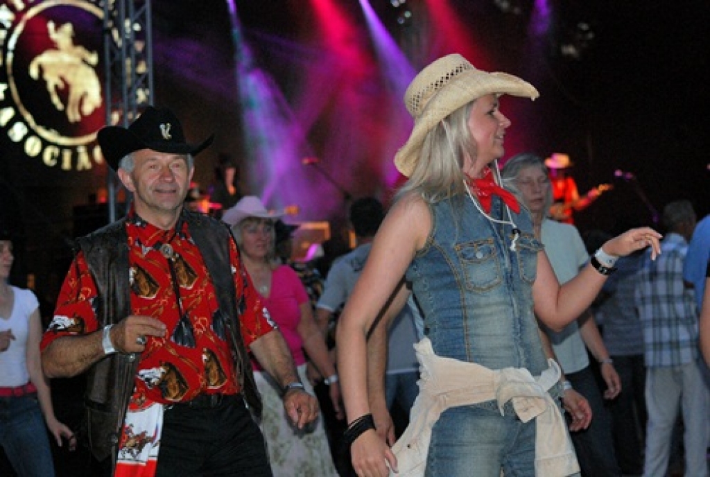 Kantri atkal ir ienācis Bauskas pilsētā.
Autors: Uldis Varnevičs