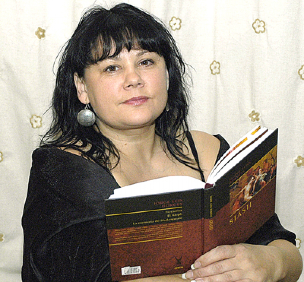 Lilita Lauskiniece, teātra studijas «Savējie» režisore.