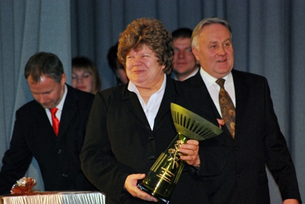 Galveno konkursa «Zelta rapsis» balvu ieguva Dobeles novada zemnieku saimniecības «Mārtiņi» īpašniece Mudīte Vaitkevica. 
Autors: Uldis Varnevičs