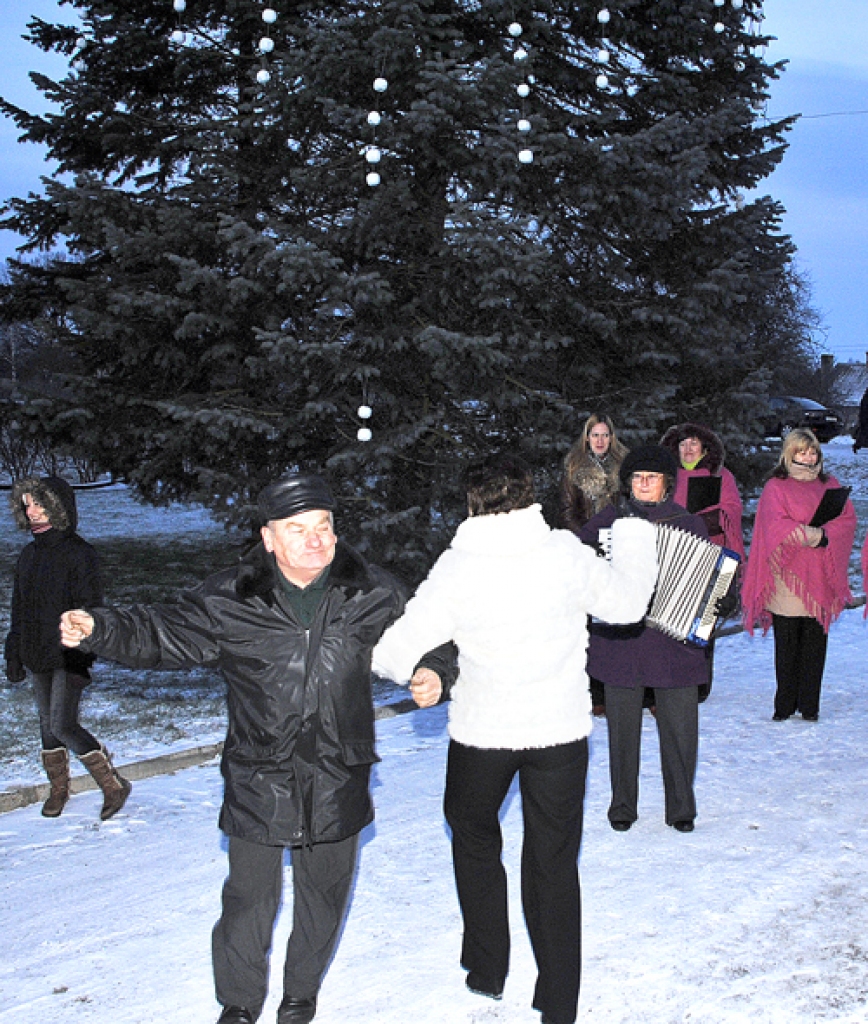 Ziemassvētku egles iedegšanas svētkos Codē.
Autors: Ivars Bogdanovs