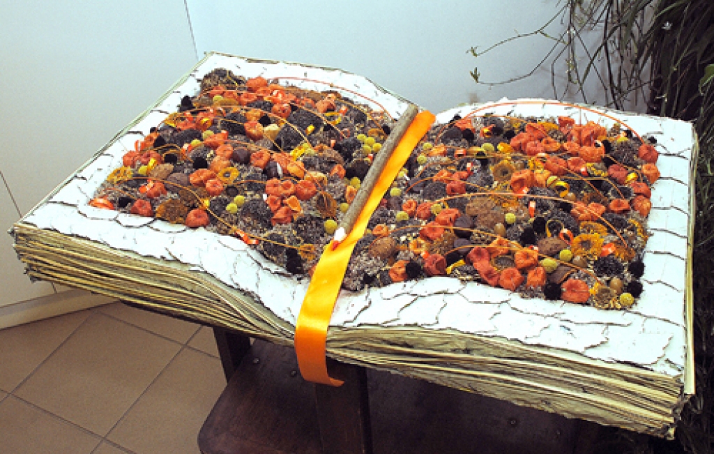 Floristikas izstāde Vecumnieku tautas namā varētu interesēt gan bērnus, gan pieaugušos.