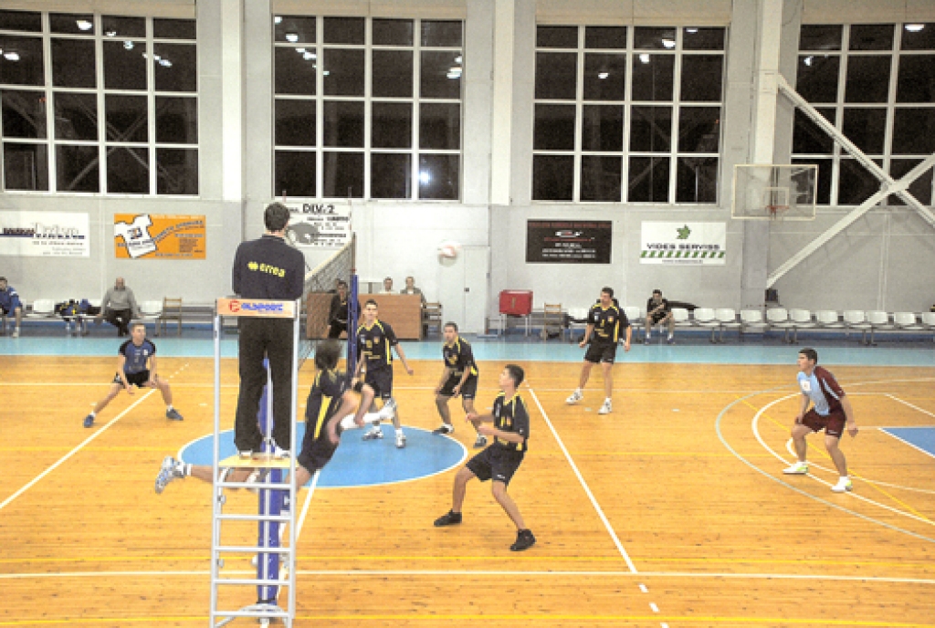 Komandai «Rundāle/Bauska» bija vājāka aizsardzība, veiksmīgas epizodes mijās ar atslābumu, ko sāncenši gudri izmantoja.