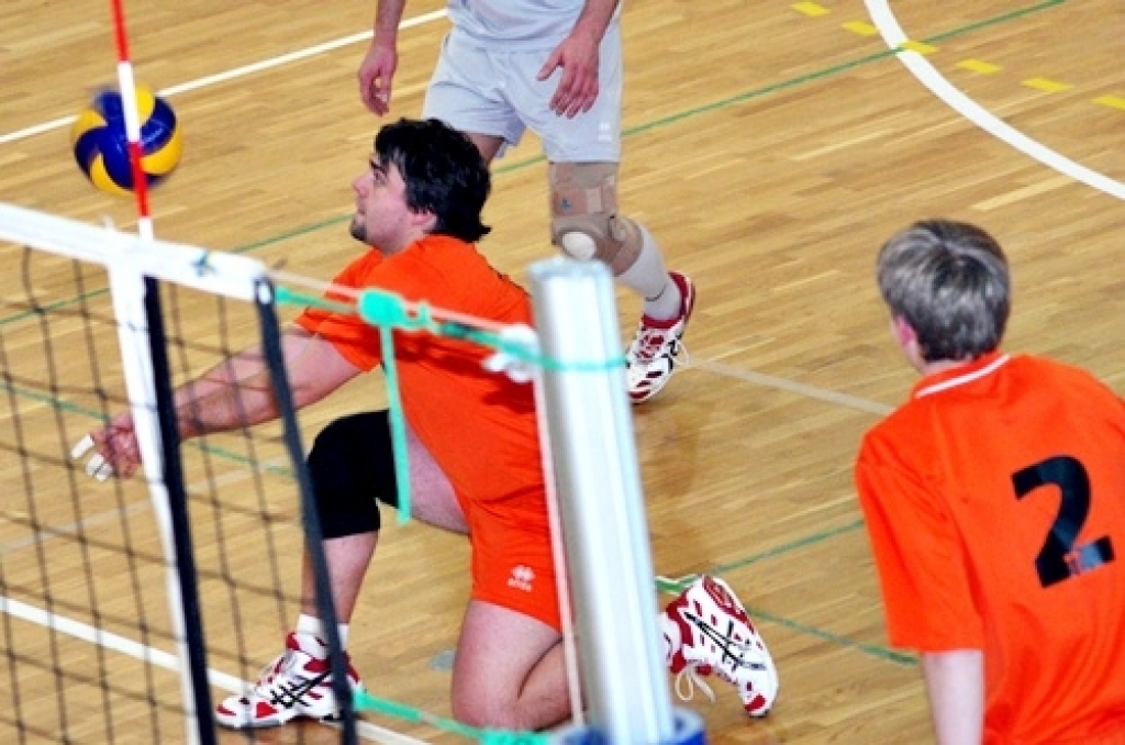 2. decembra vakarā Valles vidusskolas sporta zālē Latvijas Nacionālās volejbola līgas spēlē SK «Vecumnieki» volejbola komanda pārspēja piecos setos (-16;24;-24;17;10) SK «RTU» no Rīgas. SK «Vecumnieki» turnīra tabulā atrodas sestajā vietā,...
Autors: Uldis Varnevičs