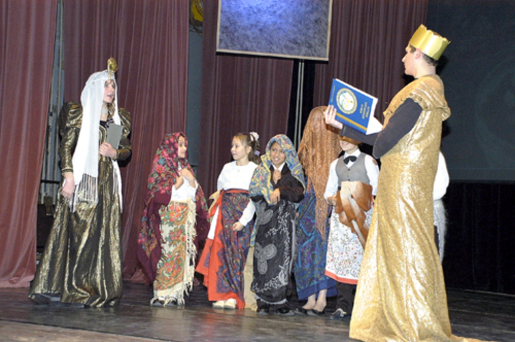 Skats no izrādes, kam pamatā Bībeles sižets.