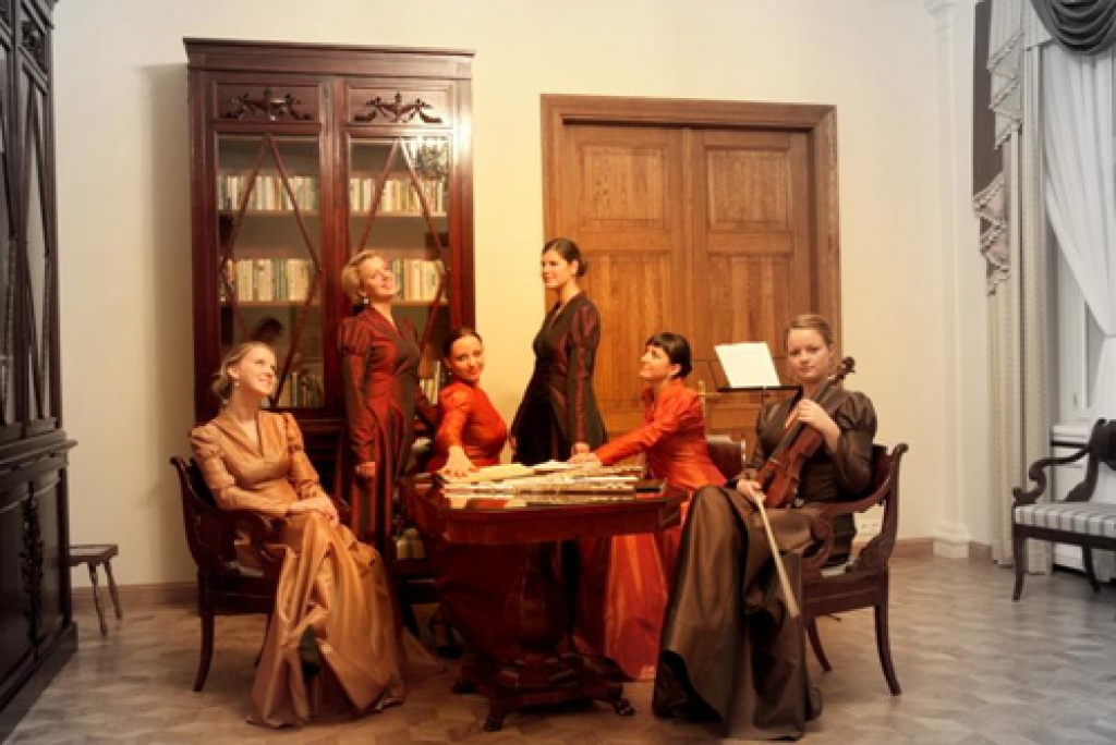 Mūzikas akadēmijas studenšu vokālais ansamblis «Luar».