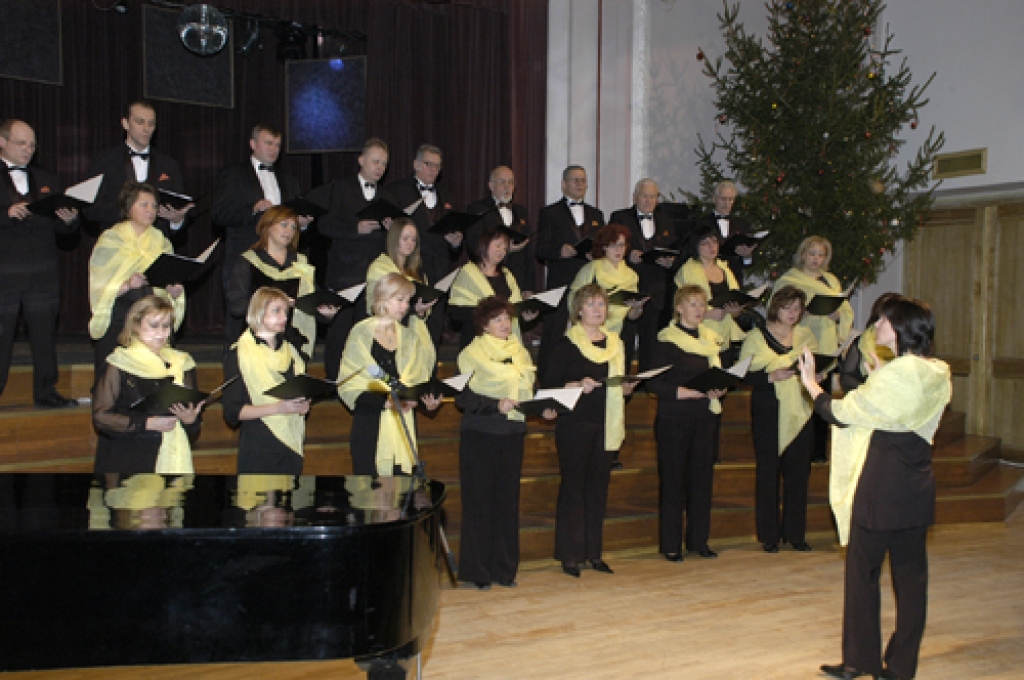 Pestīšanas Armijas organizētajā koncertā uzstājās Īslīces jauktais koris «Četri vēji».
Autors: Ivars Bogdanovs