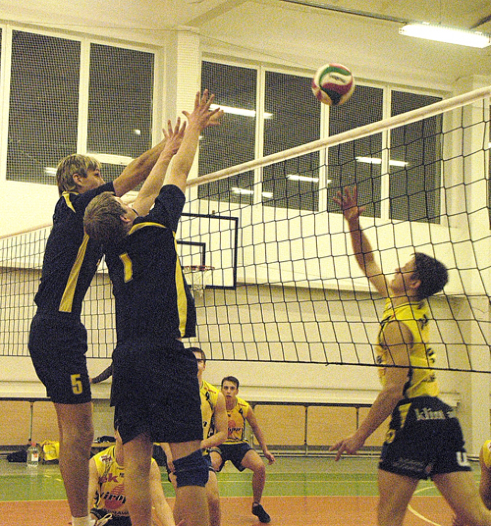 «Rundāles-Bauskas» vienībai spēle Pilsrundāles vidusskolas sporta zālē bija veiksmīga. 