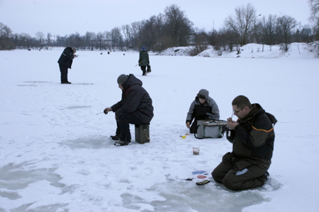 Zemledus makšķerēšanas sacīkstes uz Dzirnavu dīķa Rundālē 22.janvārī.
Autors: Ivars Bogdanovs