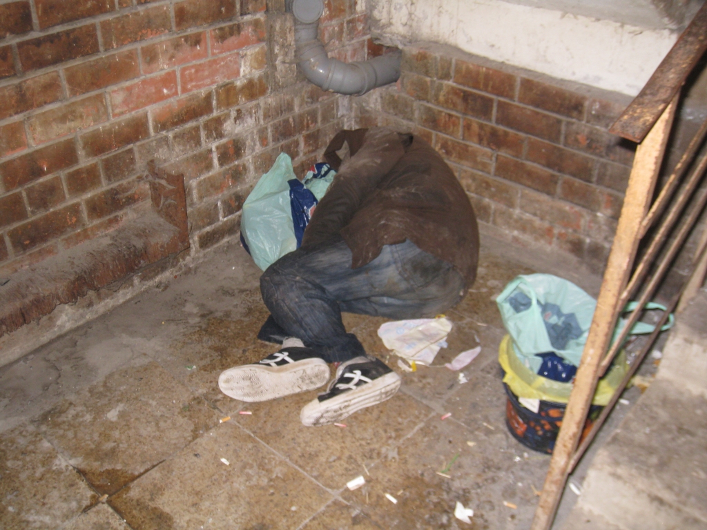 Šāds skats, 2. februārī pārnākot mājās, pārsteidza kādu Salātu ielas 33. mājas iedzīvotāju.
Autors: Aculiecinieka foto.