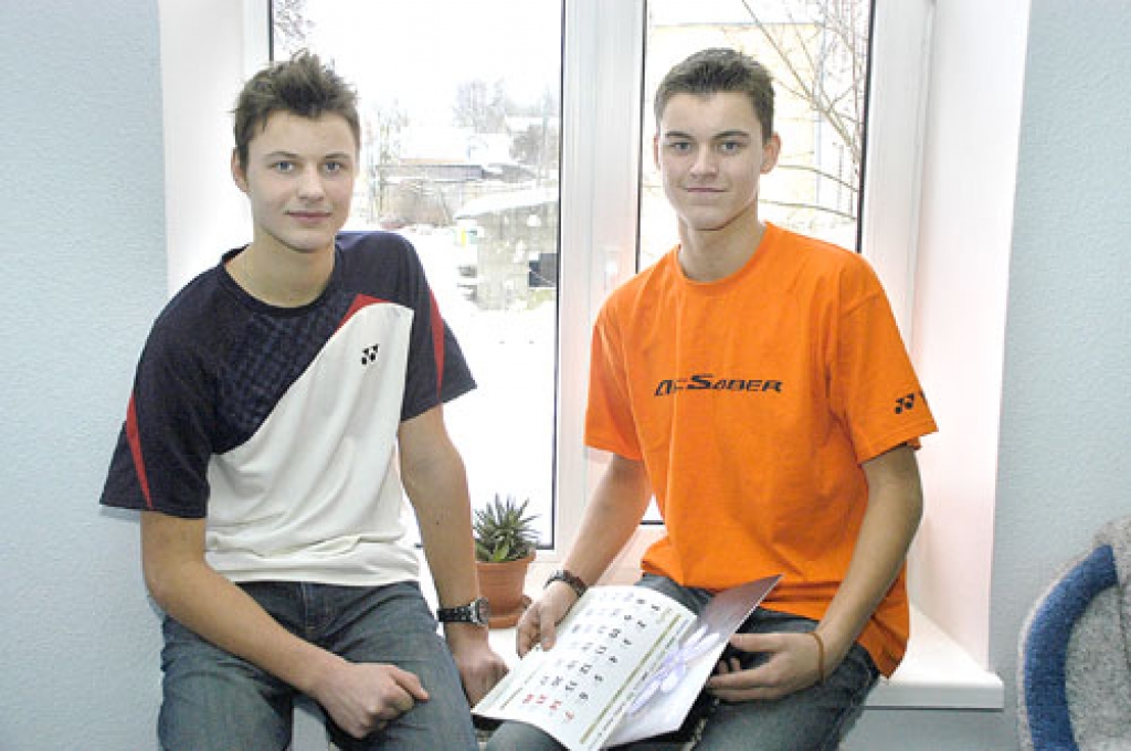 Dvīņubrāļi Mārtiņš (no labās) un Jānis Podžus.
Autors: no «Bauskas Dzīves» arhīva