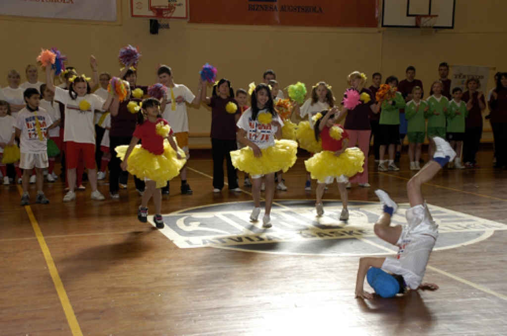 Zemgales reģiona bērnunamu sporta dienā Iecavā 16. martā valdīja sacensību azarts un pozitīvas emocijas.
Autors: Ivars Bogdanovs
