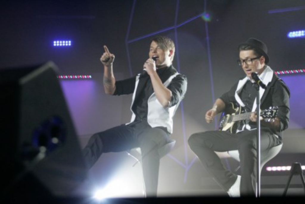 Latvijas mūziķiem bukmeikeri spožu uzstāšanos neparedz – mūsu dziesma starp 2. pusfināla 19 dziesmām ierindota dalītā 11.-13. vietā, bet finālā iekļūs tikai 10.
Autors: nra.lv