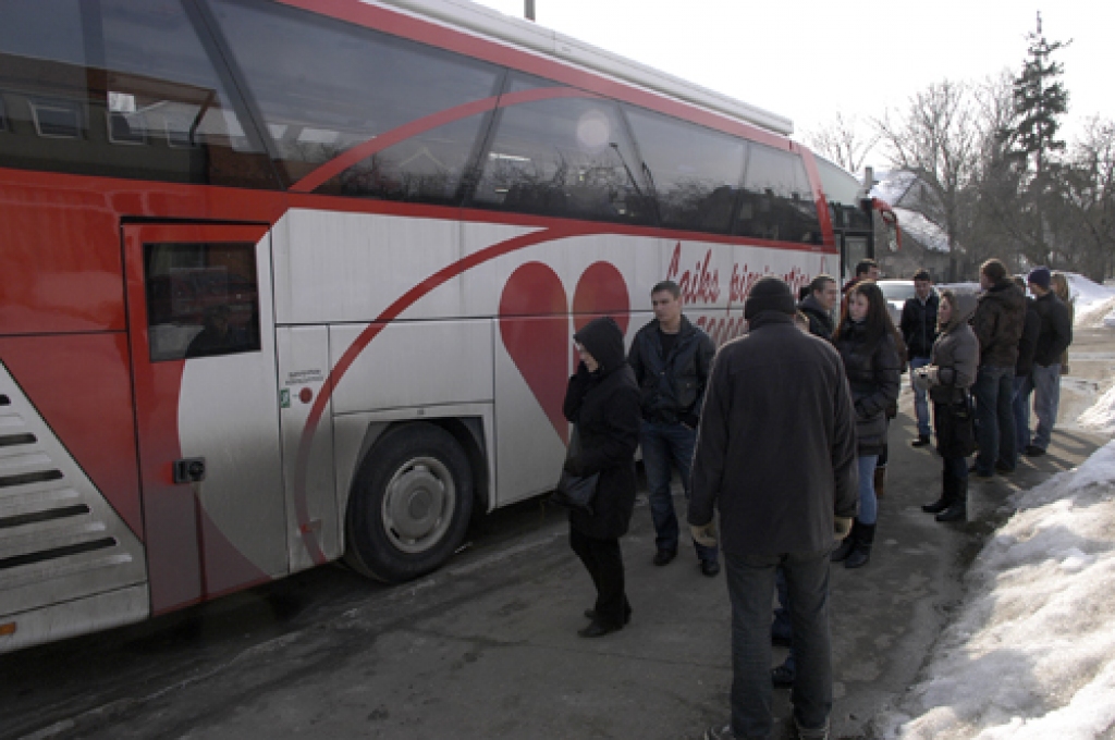 Iecavas novadā donoru skaits vairojas – kārtējā speciālā autobusa izbraukumā asinis nodevuši 59 cilvēki.
Autors: Ivars Bogdanovs