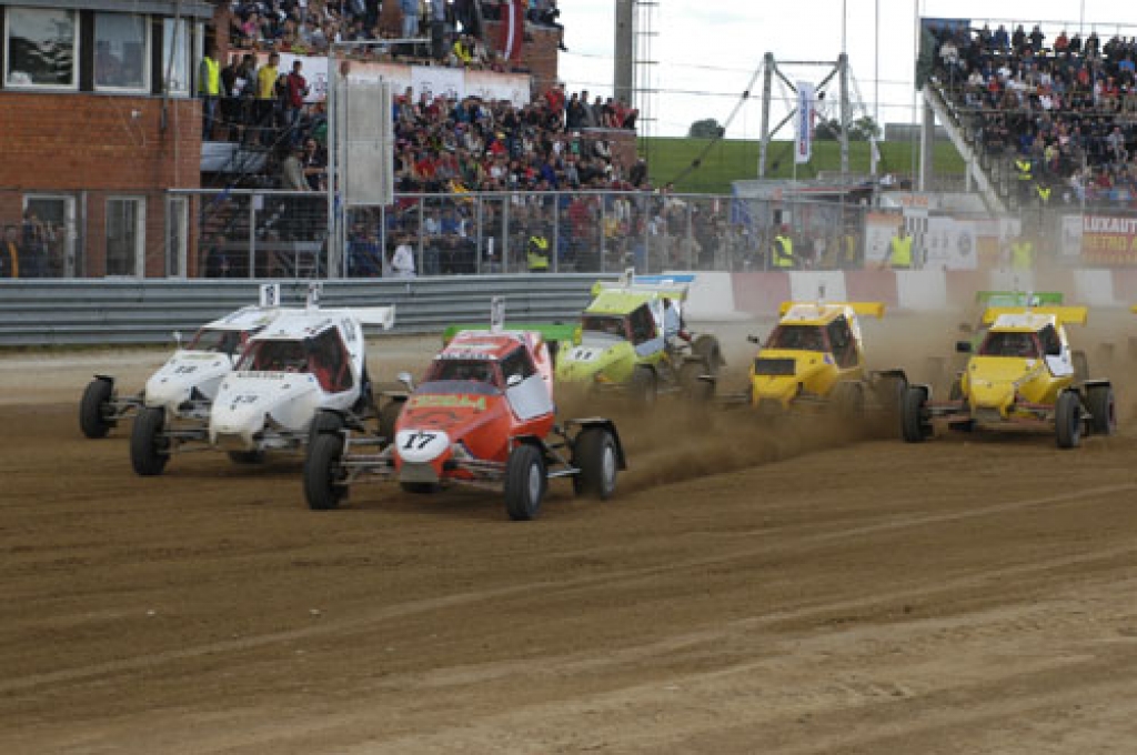 Mūsas trase autosportistus un skatītājus gaida 21. un 22.maijā.
Autors: no 