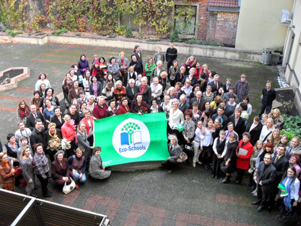 Iecavas novada Dzimtmisas pamatskolai piešķirts ekoskolas nosaukums.
Autors: no «Bauskas Dzīves» arhīva