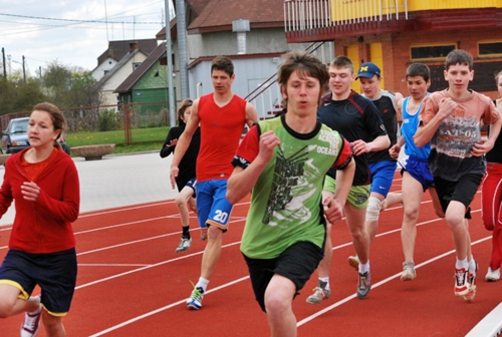 Bauskas novada bērnu un jaunatnes sporta skolas un Iecavas novada sporta skolas «Dartija» audzēkņi kopā ar treneriem 6. maijā piedalījās sacensībās Bauskas novada sporta bāzē Pilskalna ielā 26. Sporta skolas direktore Biruta Grantiņa...
Autors: Uldis Varnevičs