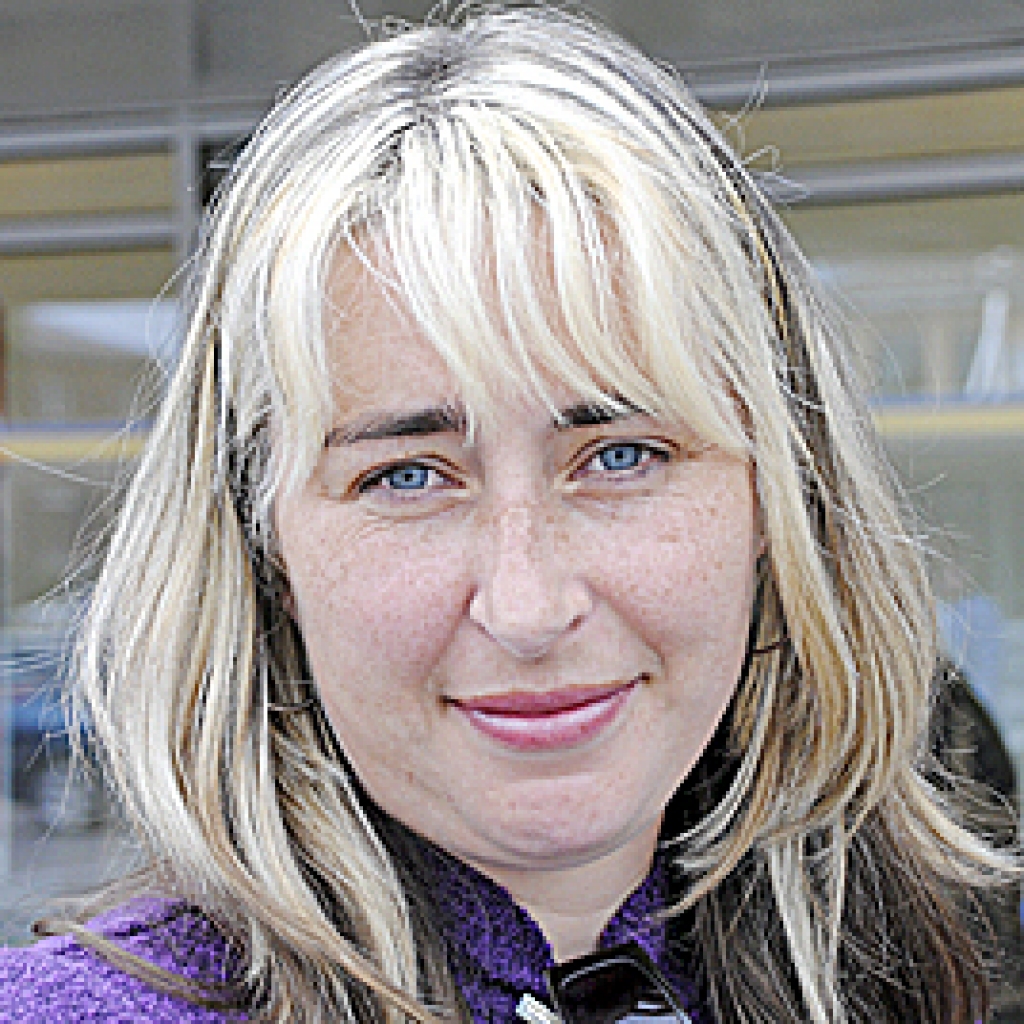 KRISTĪNE BRINGMANE.