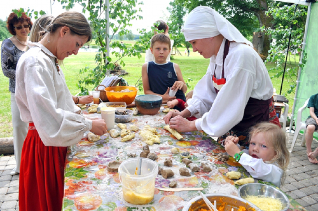 Ielīgošanas mācības «Kveriņos» notiks jau trešo gadu.
Autors: no «Bauskas Dzīves» arhīva